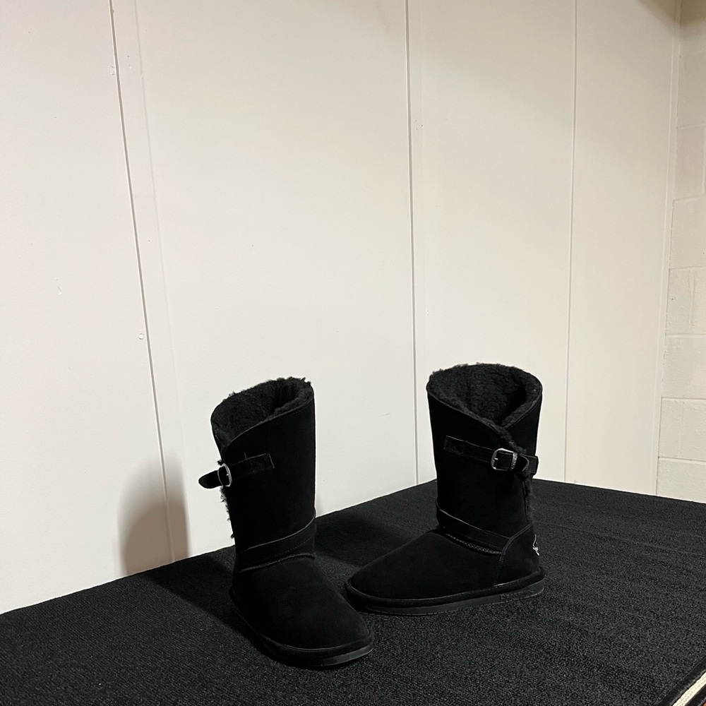 Tall black winter boots - Fur interior
